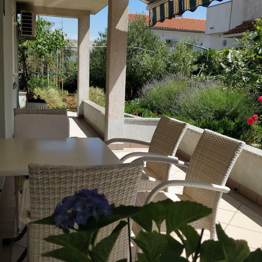 Apartments Villa Ana Krk Town Dış mekan fotoğraf